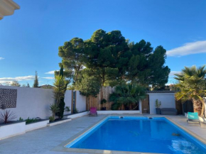 Magnifique villa individuelle climatisée 4 chambres avec piscine 11 m 5m
